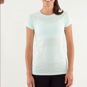 Lululemon mint swiftly tech top